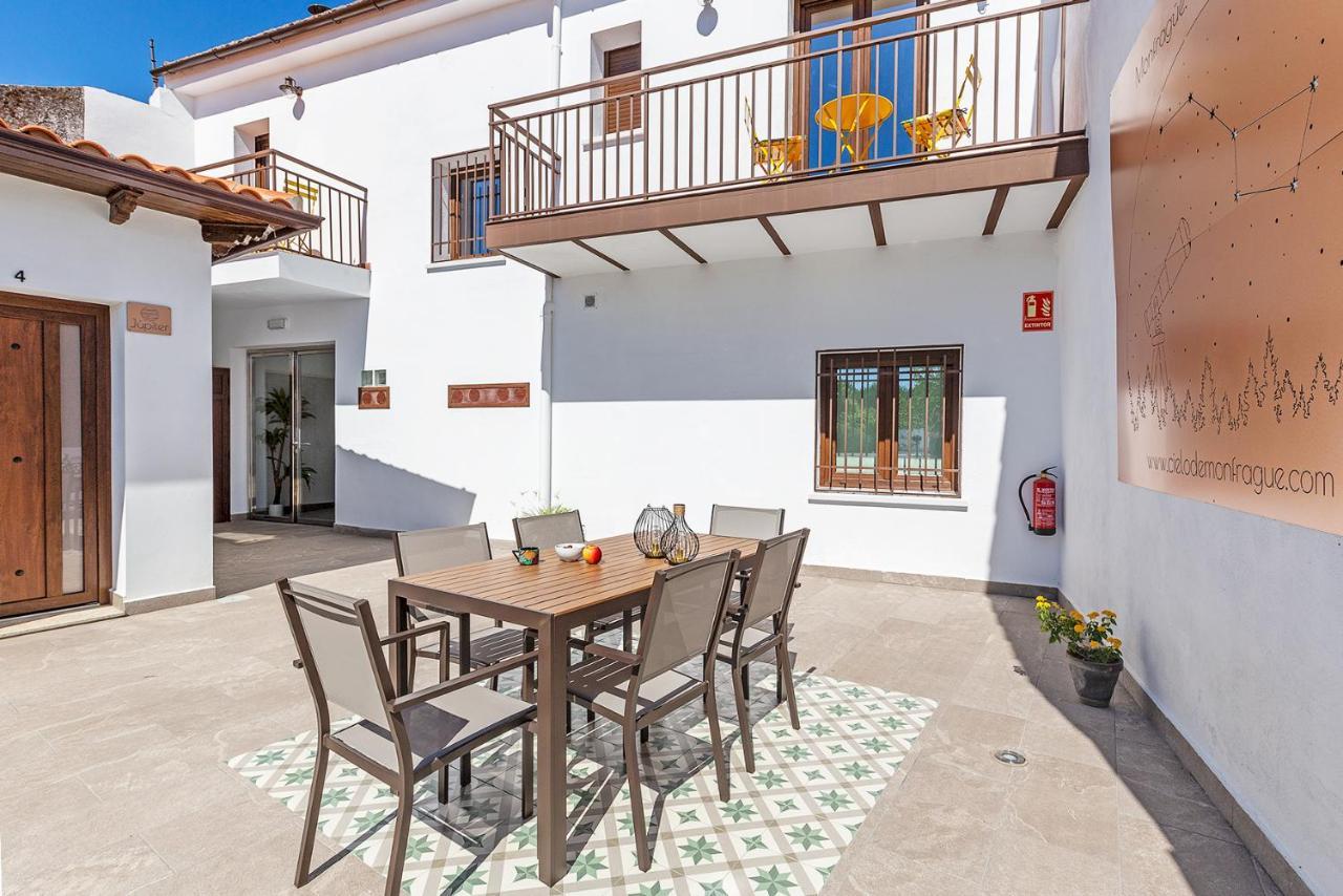 Apartamentos Rurales Cielo De Monfraguee Малпартида де Пласенсия Екстериор снимка
