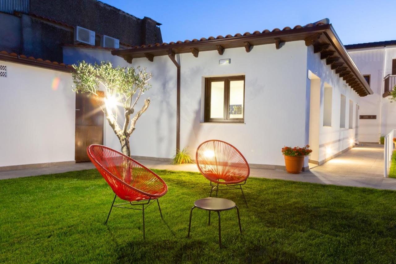 Apartamentos Rurales Cielo De Monfraguee Малпартида де Пласенсия Екстериор снимка