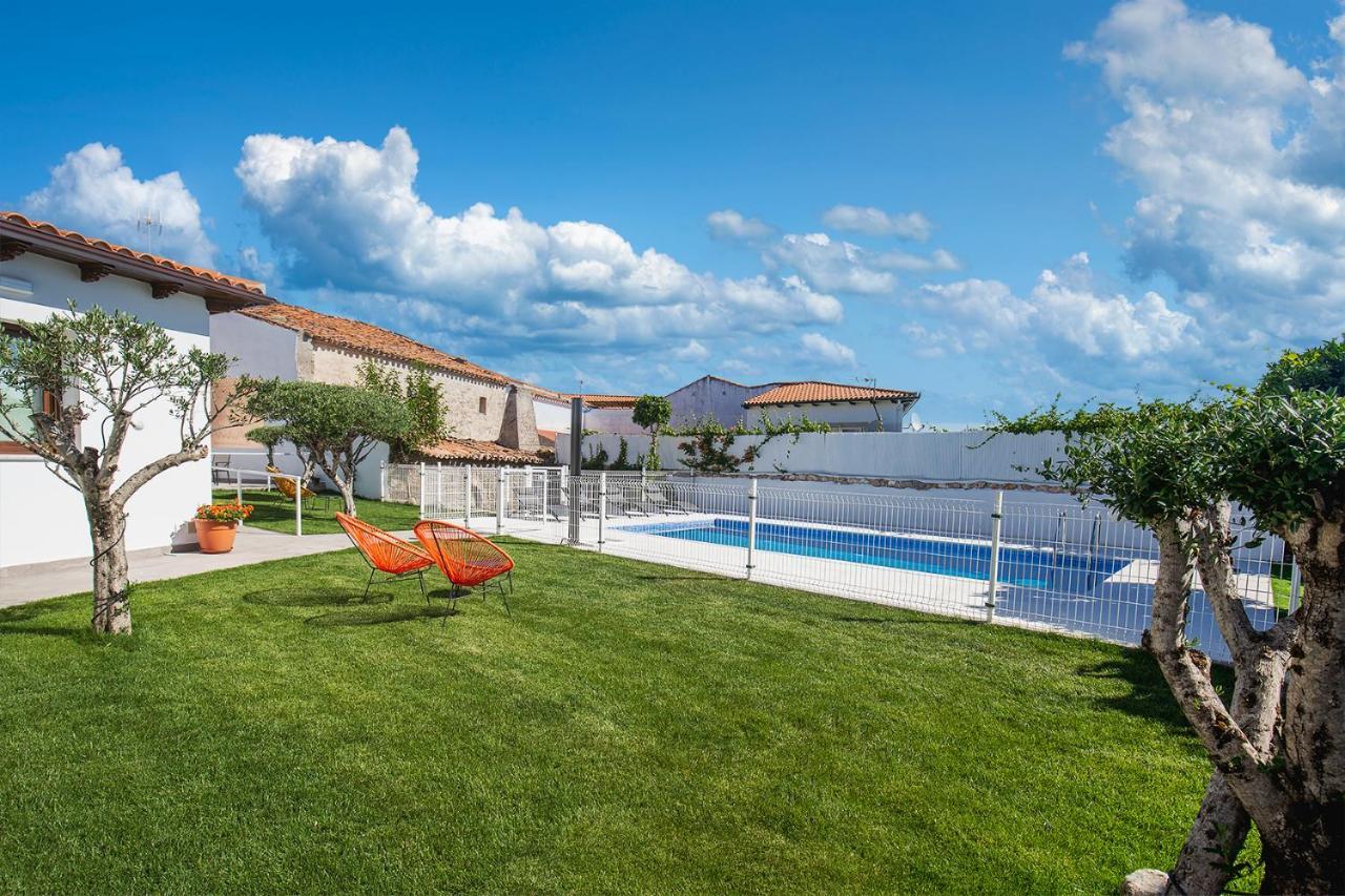 Apartamentos Rurales Cielo De Monfraguee Малпартида де Пласенсия Екстериор снимка